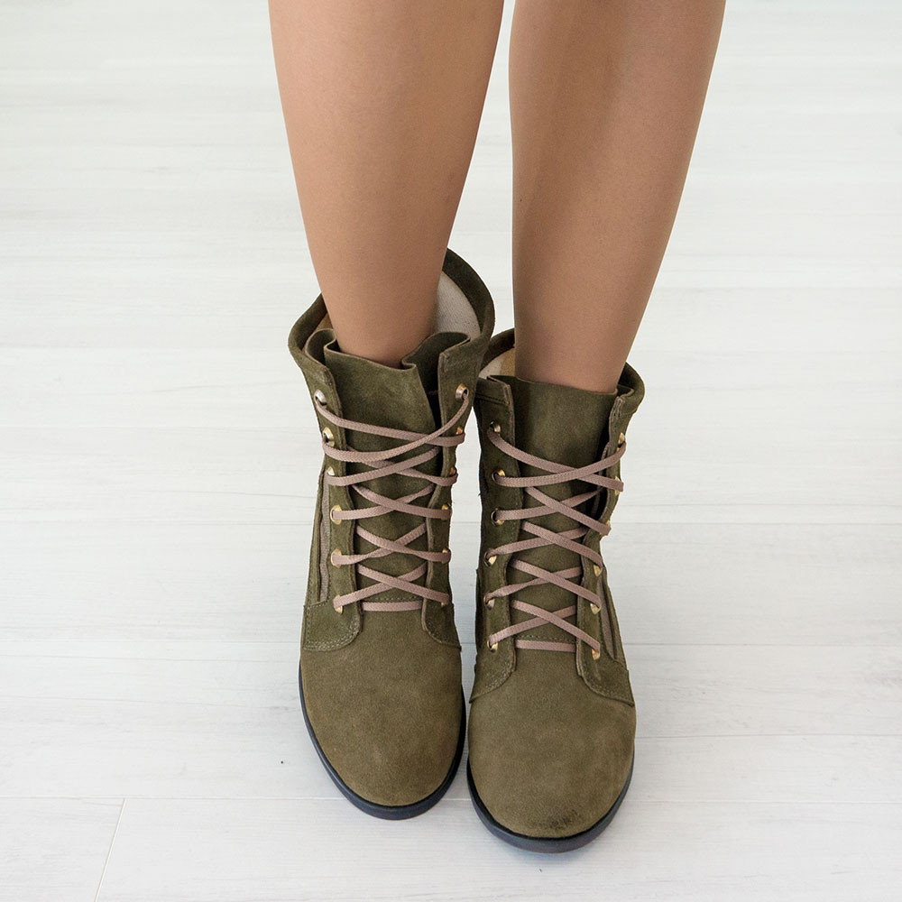 Ботинки женские 40 размер цвета хаки из натуральной замши Woman's heel на низком ходу - фото 4 - id-p76614779