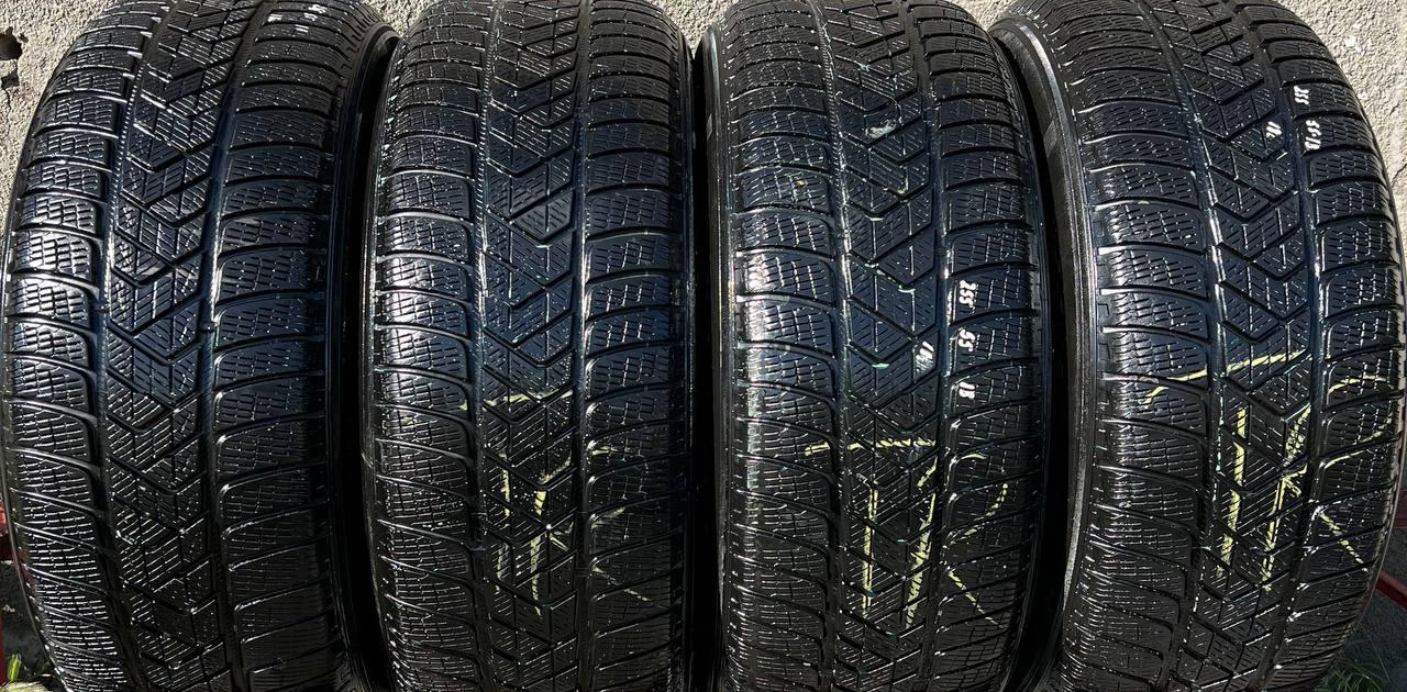 Шини б/у зимові 255/55R18 Toyo Snowprox S954 SUV