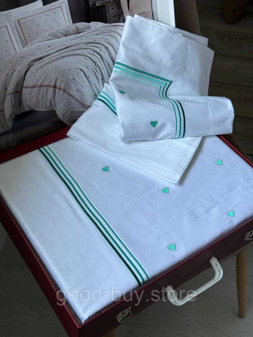 Постільна білизна Maison D'or Lamour mint євро 200х220 сатин з вишивкою сердечок, фото 1