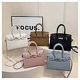 Жіноча сумка 2210 крос-боді на ремінці чорна, фото 10