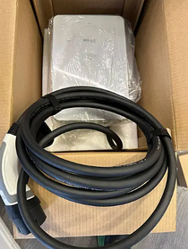 Зарядна станція для електромобілів XSOLAX POWER X3-EVC-22K (PXH)