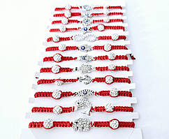 Браслет оберіг червона нитка з різними кулонами