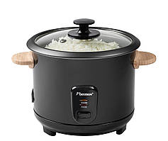 Рисоварка з бамбуковими ручками