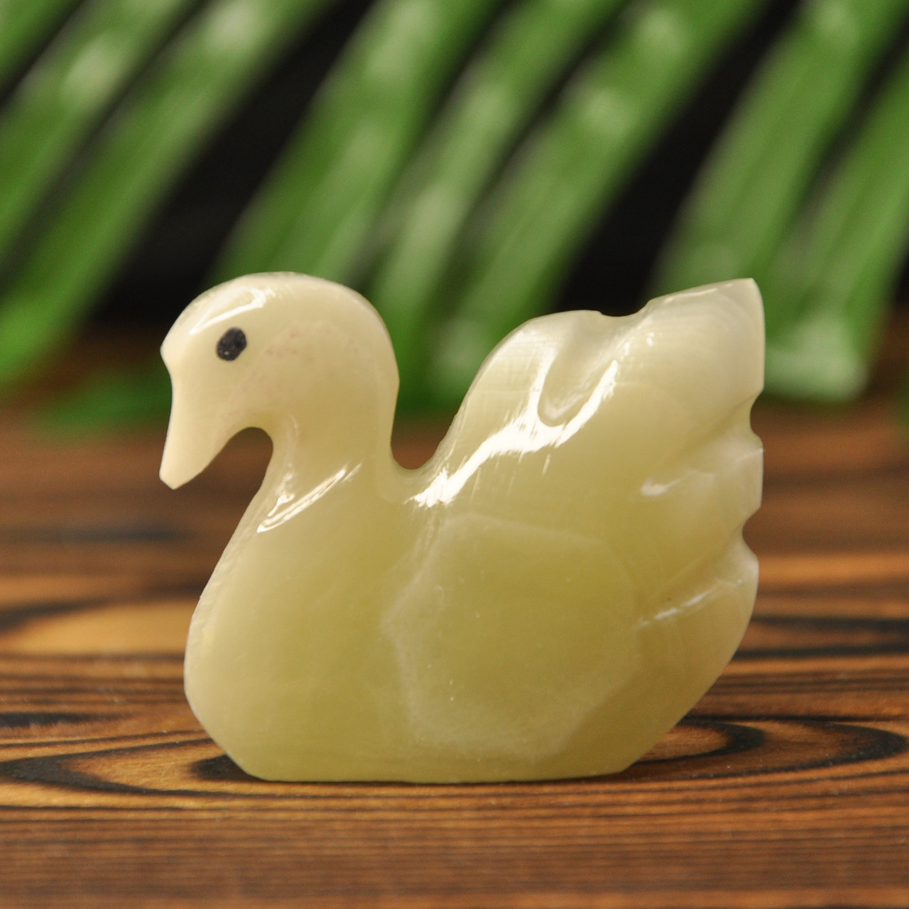 Статуетка лебідь з каменю онікс, 5.5 х 4см (колір, як на фото), фото 1
