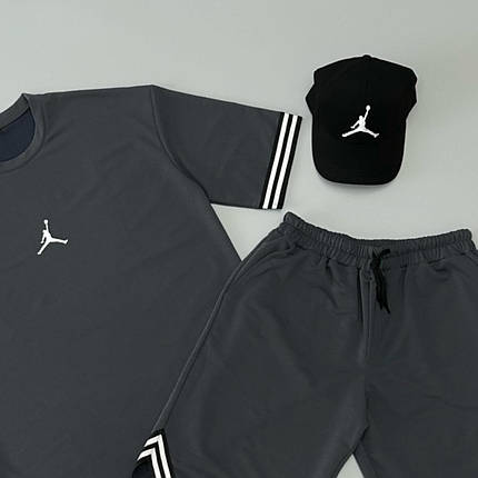 Літній комплект футболка+шорти+кепка Air Jordan сірий, фото 3