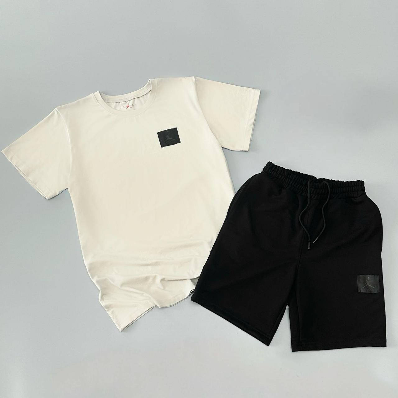 Літній комплект футболка+шорти Air Jordan нашивка молочний