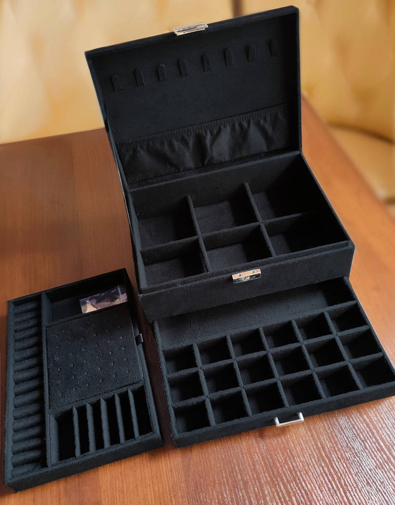 Скринька кейс органайзер для прикрас біжутерії Чорна - фото покупців 1