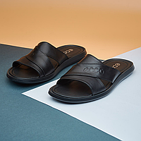 Чоловічі сандалі та капці