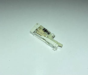 Замок люка (двері) для сушильної машини Electrolux Б/У 125771000 EG-100024