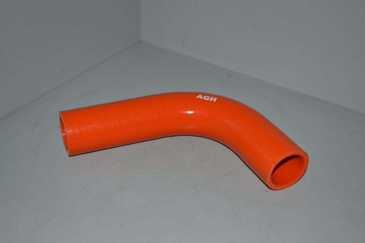 Патрубок радиатора МТЗ 822,922,923,1005,1025 верхний (силикон)