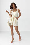 Літній жіночий костюм з топом на зав'язках і шортами кремовий красивий костюм на літо розмір Л, фото 2