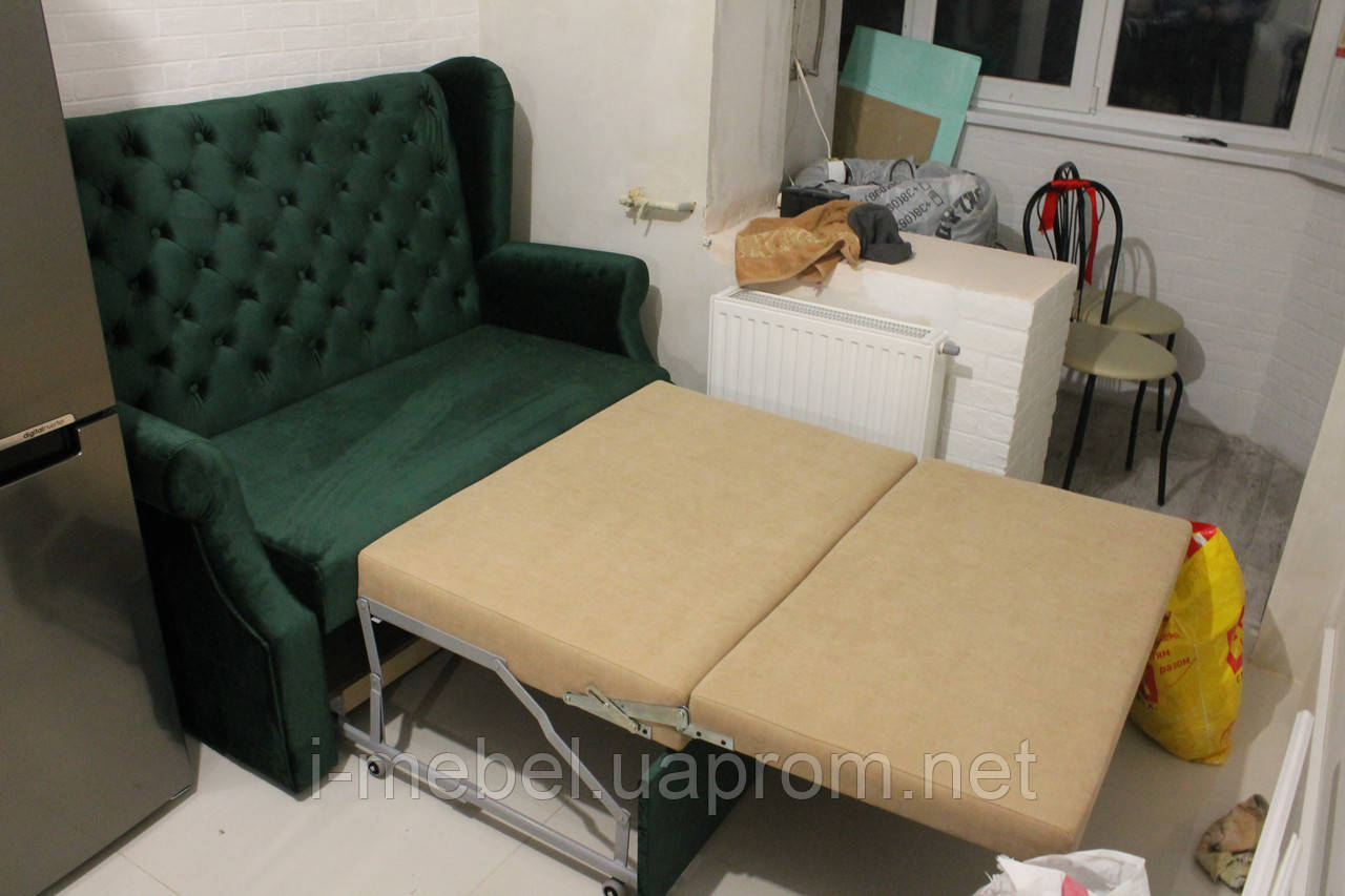 М'яка кухонні меблі зі спальним місцем темно-зеленого кольору