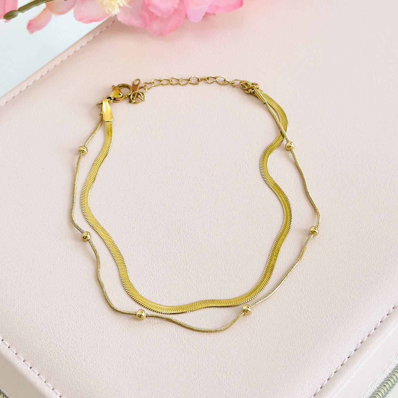 Браслет на руку подвійний з бусинками Біжутерія з медичного золота Гіпоалергенні прикраси, фото 1