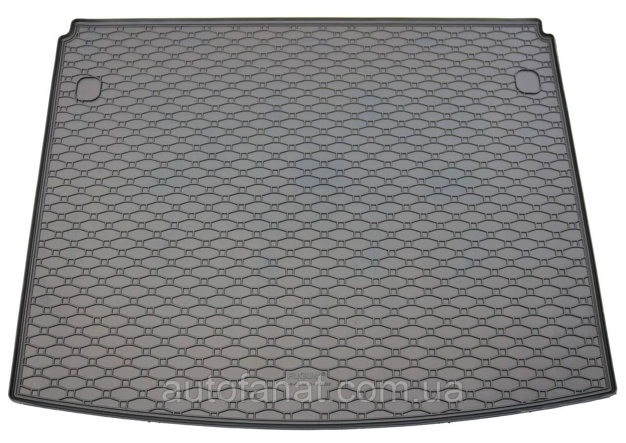 Килимок у багажник Volkswagen Caddy V / Ford Tourneo Connect 5 місць 2021–, гумовий, модельний, Rigum Чехія (437096)