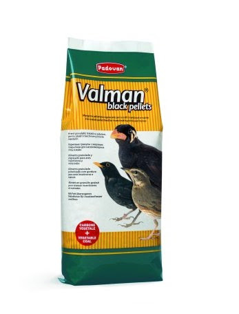 Повноцінний корм для комахоїдних птахів Padovan Valman Black Pellets Валман Блек Пеллетс 1кг (PP00039), фото 1