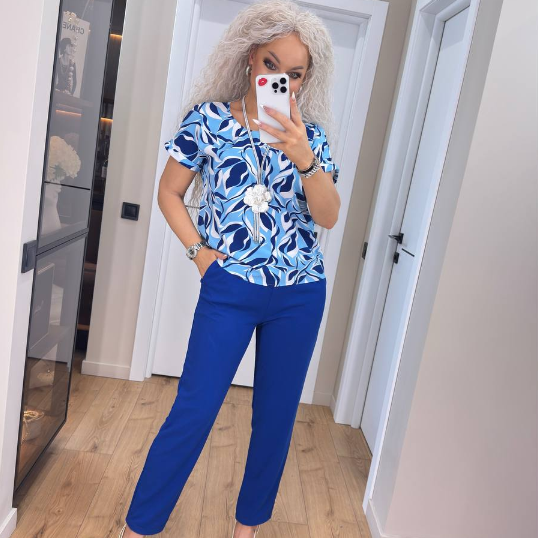 Літній брючний костюм жіночий синій з коротким рукавом з легкої тканини софт, фото 1