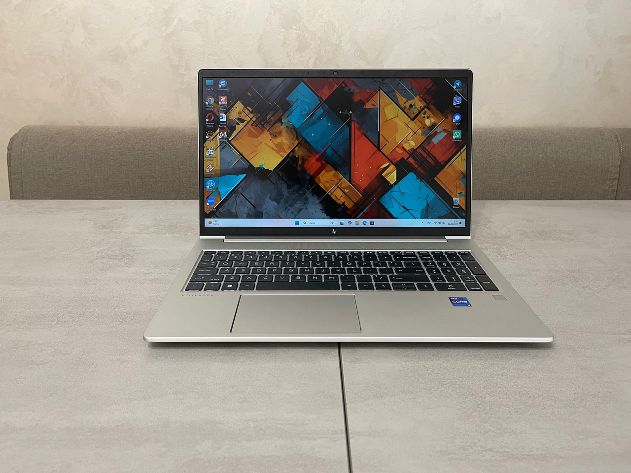Ультрабук HP EliteBook 650 G10, 15,6" FHD IPS, i7-1355U, 16GB, 256GB SSD