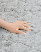 Килим зі штучного хутра кролика 160 x 230 см світло-сірий THATTA