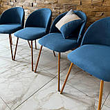 М'який стілець MAGRA зі спинкою з синього велюру топ на металевому золотому каркасі, фото 10