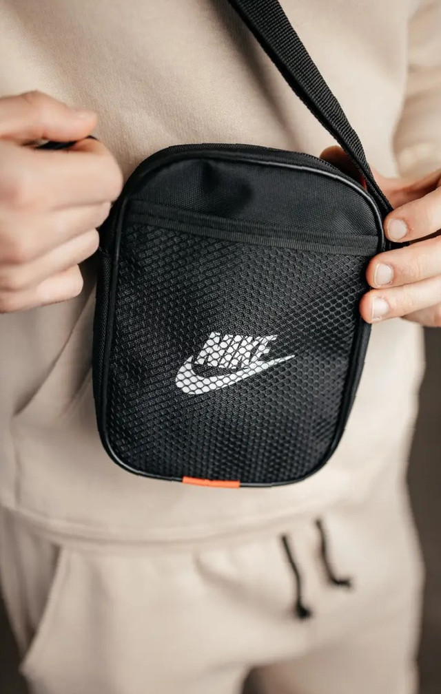 Спортивна чоловіча барсетка через плече