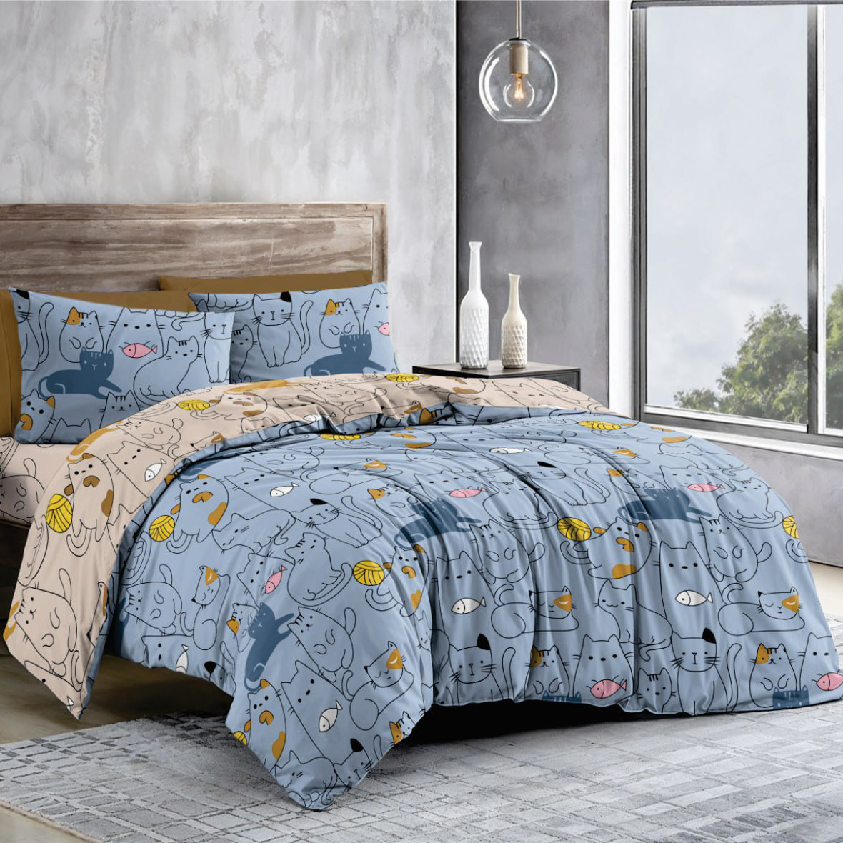 Наволочка на блискавці 70х70 (Бязь) | Від виробника "Королева Ночі" | Коти на блакитному та бежевому, фото 1