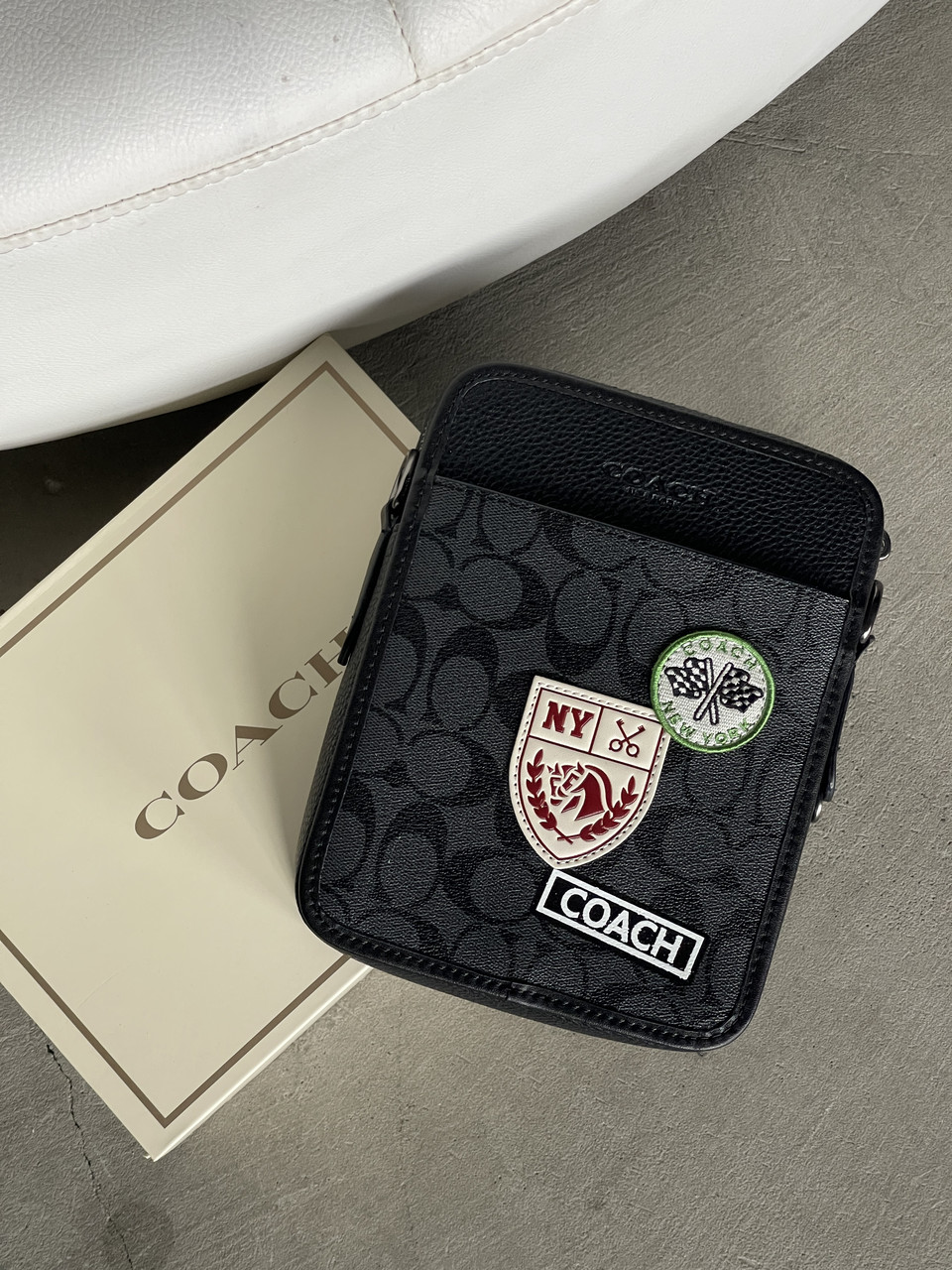 Чоловіча сумка COACH Sullivan Crossbody In Signature Canvas With Patche через плече чорний Коуч, фото 1