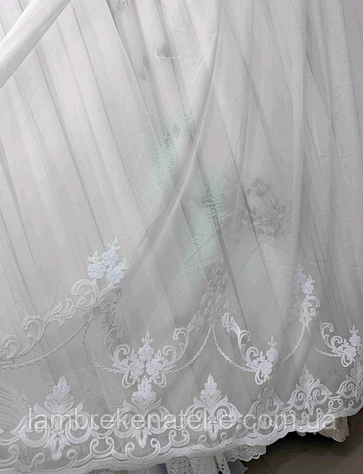 Тюль бамбук із вишивкою в зал