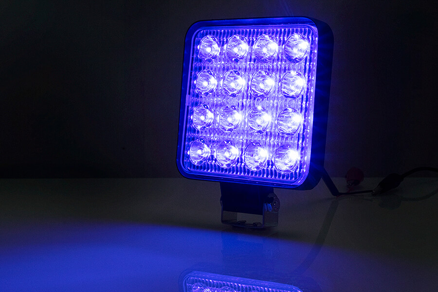 Фара LED квадратна (світло синій), 16 led діодів, 6500K, 12 В, (110 мм х 110 мм х 15 мм), led chip 3030, IP65,, фото 1