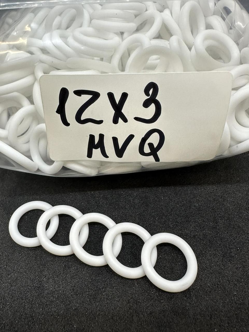 Ущільнювальне кільце O-ring MVQ70 12*3