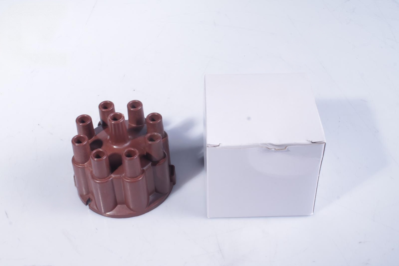 Кришка трамблера ГАЗ 53/ПАЗ/ЗІЛ з алюм. контактами Elektro Р351-3706500