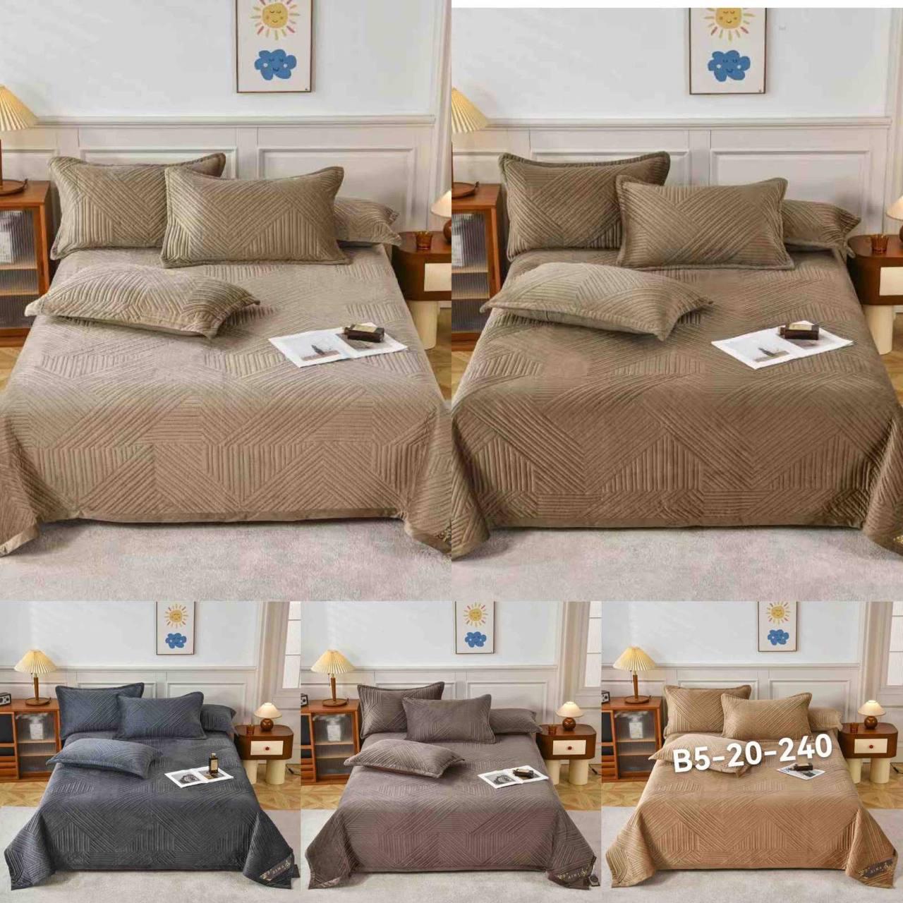 Велюрове стьобане покривало з двома наволочками 50/70 на велике ліжко 220х240, фото 1