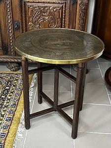 Складаний латунний столик, Бельгія