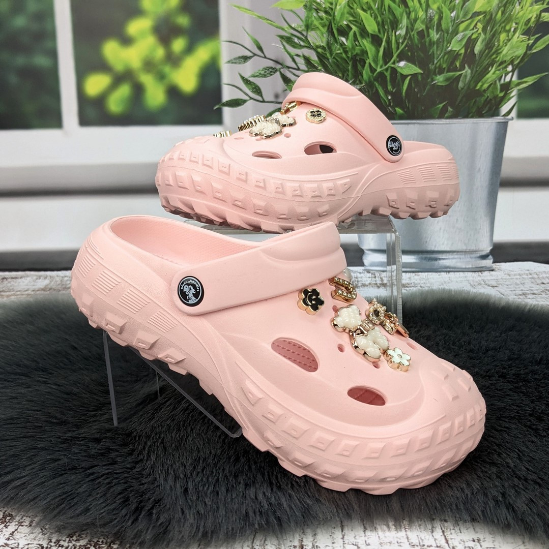 Крокси сабо жіночі на об'ємній підошві Jose Amorales рожевого кольору з джибітсами 4980-3