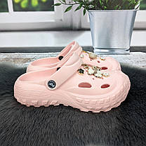 Крокси сабо жіночі на об'ємній підошві Jose Amorales рожевого кольору з джибітсами 4980-3, фото 3