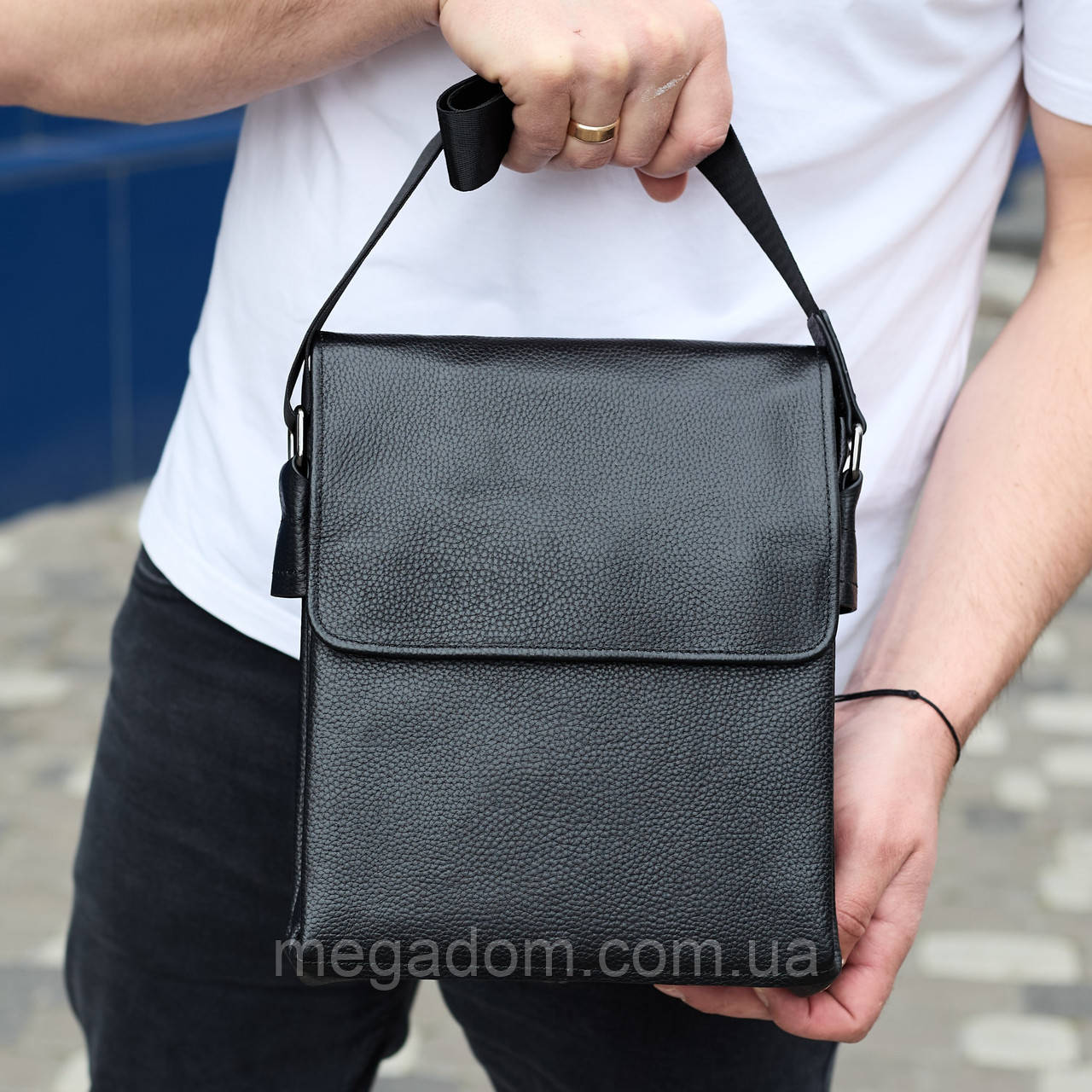 Сумка месенджер шкіряна барсетка для чоловіка чорна Tiding Bag 35775
