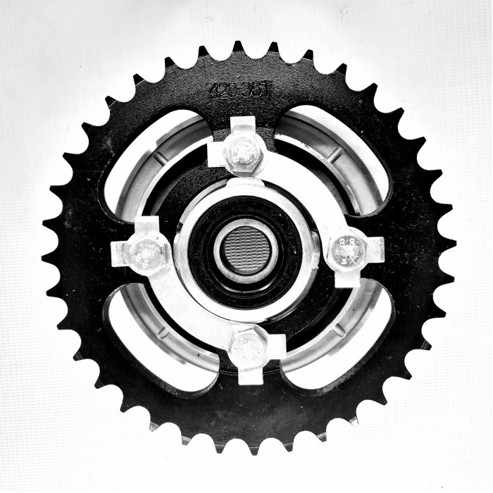 ЗВІЗДА МОПЕДА ALPHA ЗАДЯЯЯ У СВОРІ З ОСНОВЛЕННЯм 428Ш 41 ЗУБ, фото 1