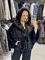 Жіноча норкова шуба FLY чорного кольору з куницею в капюшоні