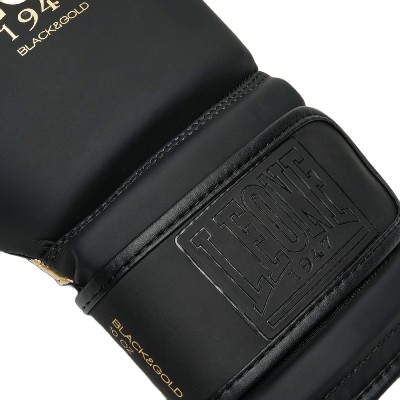Боксерські рукавиці Leone