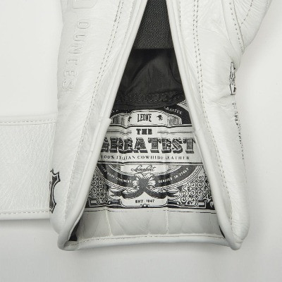 Боксерські рукавиці Leone