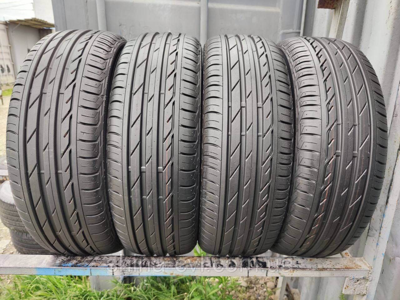 Літні шини 205 60 r16 92H Bridgestone Turanza T001