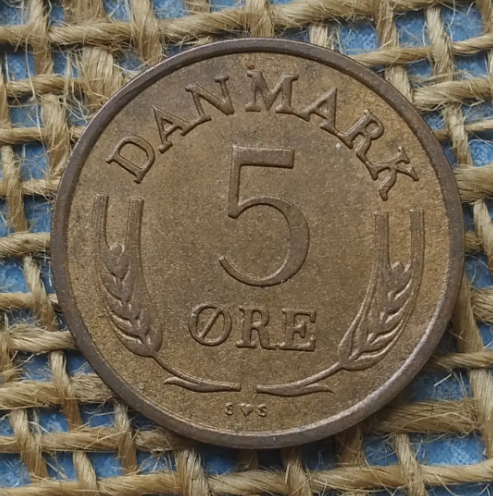 5 ере 1972 року. Данiя