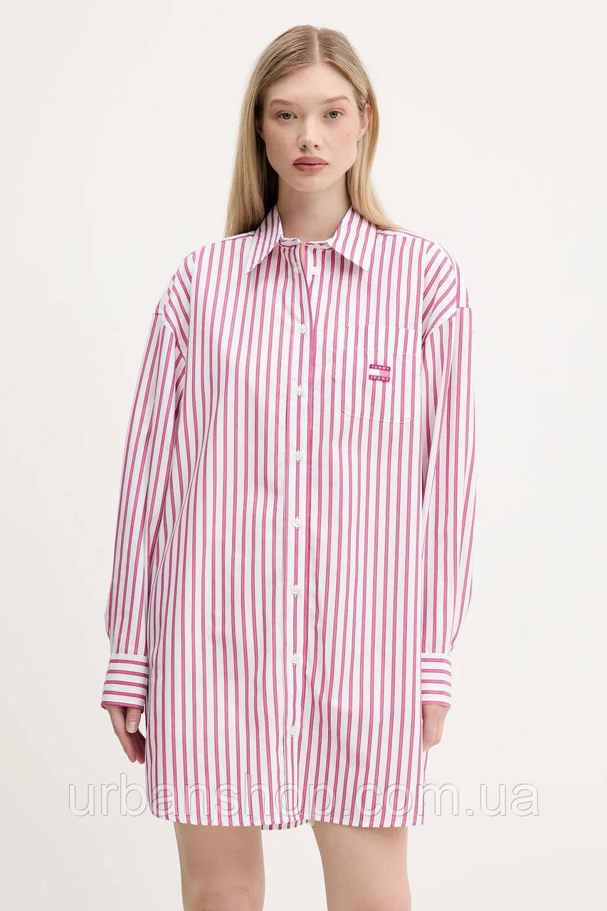 Urbanshop com ua Бавовняна сукня Tommy Jeans колір рожевий mini oversize DW0DW21122 РОЗМІРИ ЗАПИТУЙТЕ
