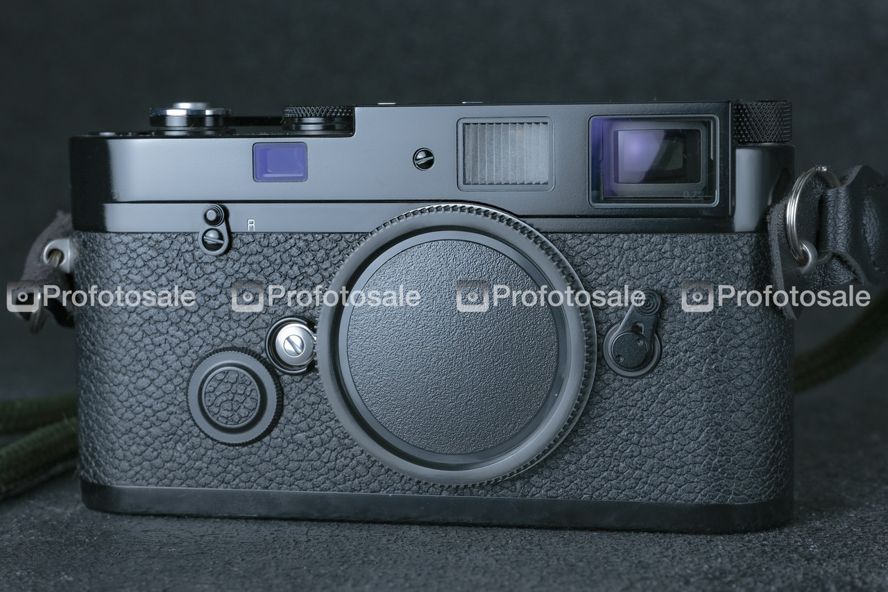 Фотоапарат Leica MP 0.72 black paint