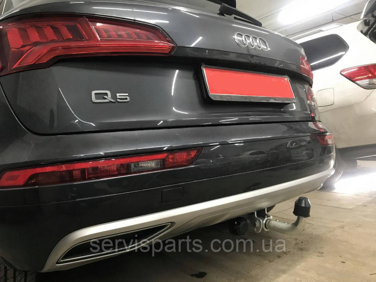 Фаркоп Audi Q5 FY 2017- (Ауді Q5) оцинкований