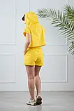 Костюм AZURI жіночий трикотажний шорти футболка з капюшоном 44 жовтий, фото 4