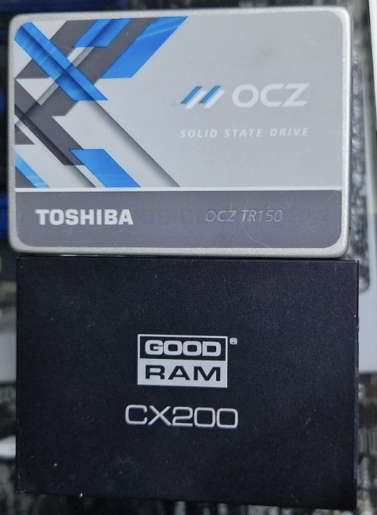 Накопичувачі SSD 120 гб. Різні виробники. ціна за 1 штуку.