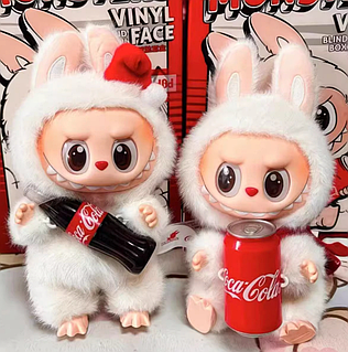POPMART THE MONSTERS LABUBU × COCACOLA Мягкая игрушка Лабубу Pop Mart The Monsters Labubu Coca-Cola