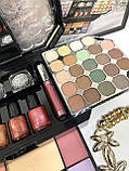 Косметичний Набір для макіяжу тіні/румуна/пудра/блиск для очей/лак для нігтів/палістру для макіяжу, фото 3