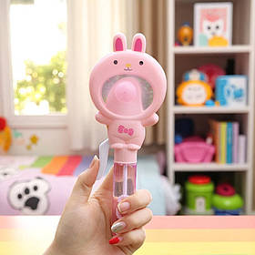 Механічний вентилятор з мильними бульбашками 2в1 Зайчик, 21см, Рожевий (Іграшка з мильними бульбашками для дітей)