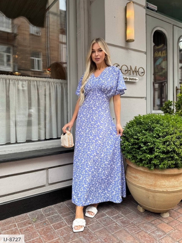 Плаття жіноче довге літнє тонке красиве розкльошене від грудей із коротким рукавом воланом